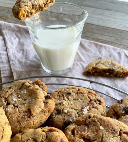 Chocolate chip cookies deluxe